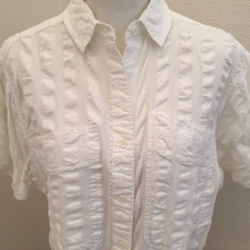 Vintage White Wide Seersucker Button Down Top